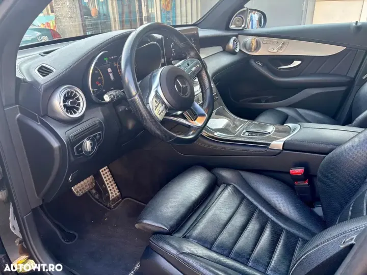 Mercedes-Benz GLC X253 300 e 4MATIC
