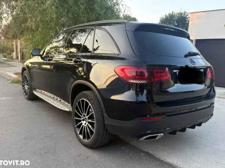 Mercedes-Benz GLC X253 300 e 4MATIC
