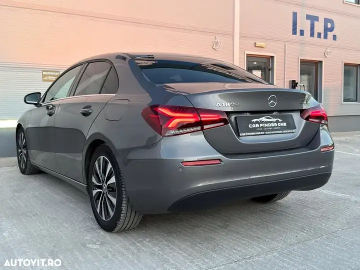 Mercedes-Benz A 180 W177/V177 d Sedan 8G-DCT Style