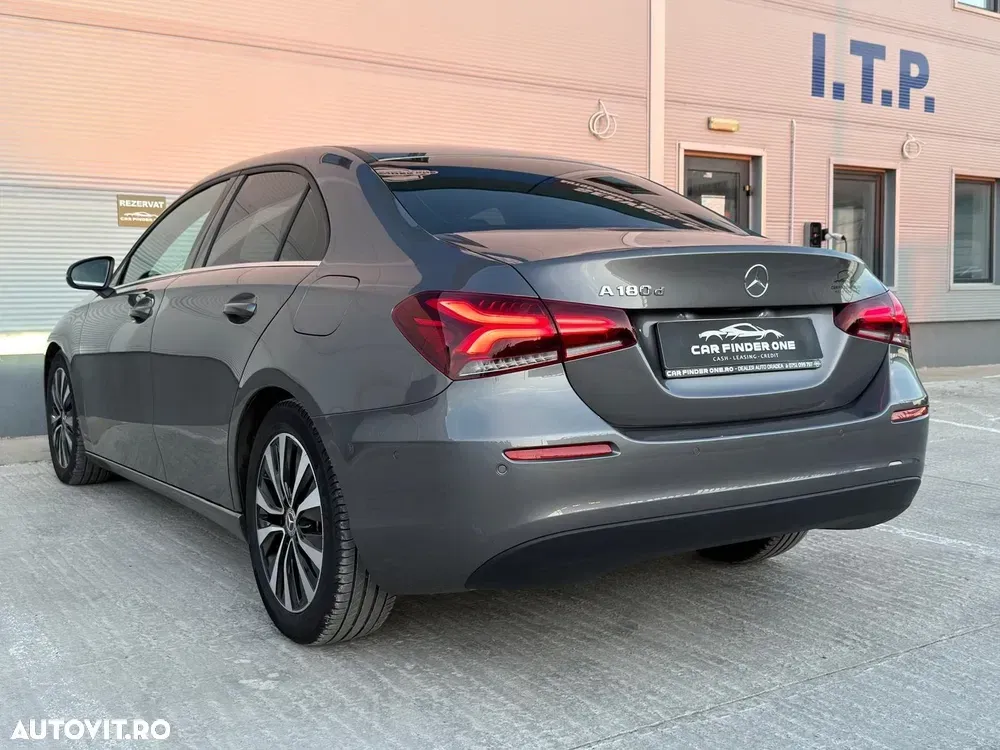 Mercedes-Benz A 180 W177/V177 d Sedan 8G-DCT Style — imagine 3