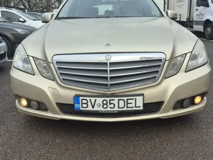 Mercedes-Benz E W212 200 CDI DPF BlueEFFICIENCY Automatik