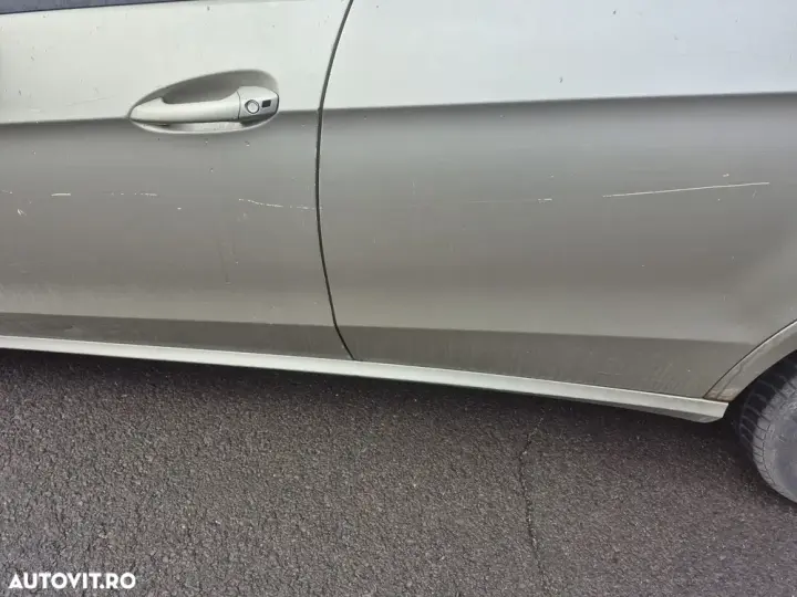 Mercedes-Benz E W212 200 CDI DPF BlueEFFICIENCY Automatik