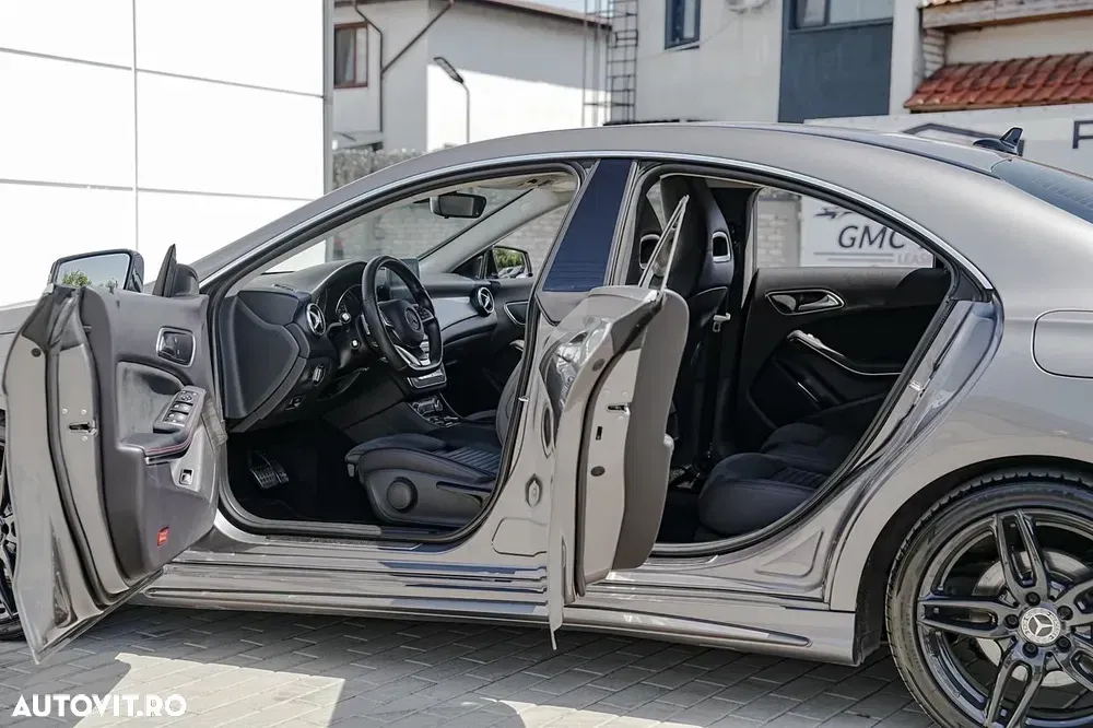 Mercedes-Benz CLA 180 7G-DCT AMG Line — imagine 5