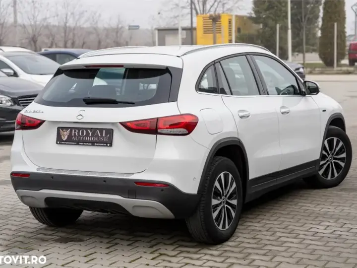 Mercedes-Benz GLA H247 250 e 8G-DCT Style