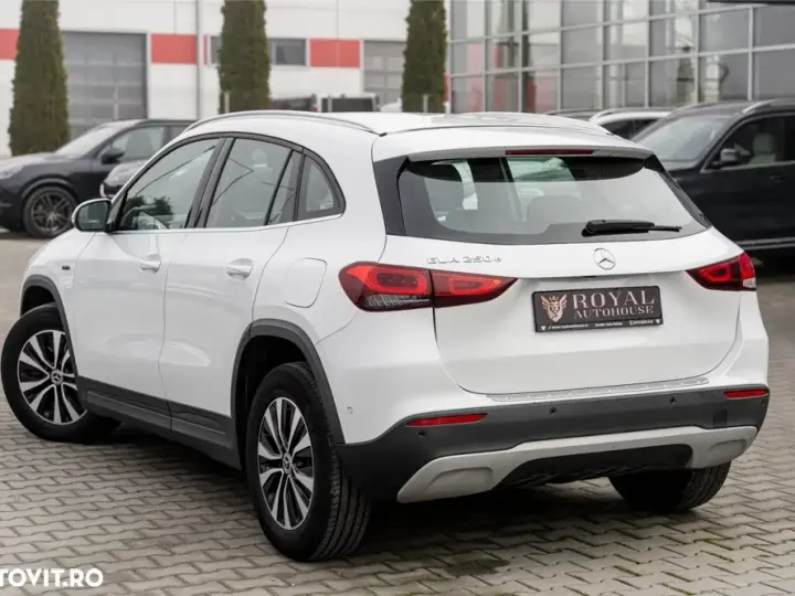 Mercedes-Benz GLA H247 250 e 8G-DCT Style