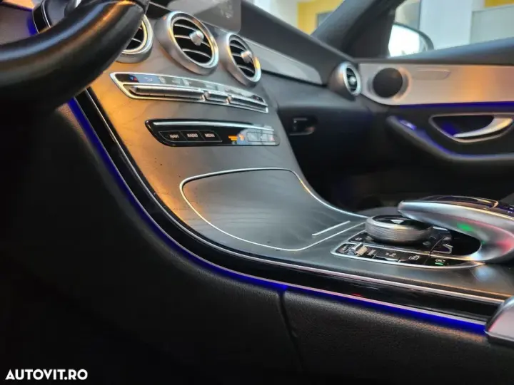 Mercedes-Benz C W205 220 d 4Matic 9G-TRONIC AMG Line