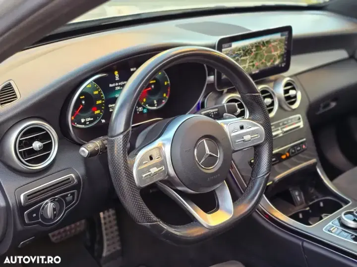 Mercedes-Benz C W205 220 d 4Matic 9G-TRONIC AMG Line