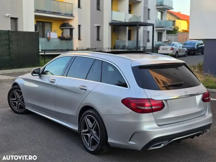 Mercedes-Benz C W205 220 d 4Matic 9G-TRONIC AMG Line