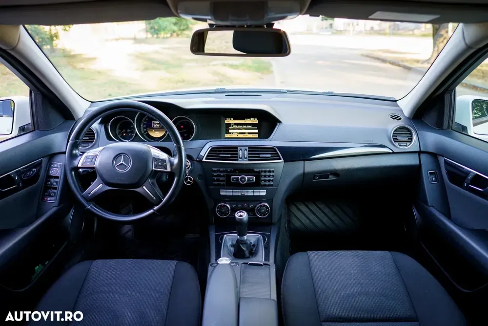 Mercedes-Benz C W204 220 CDI — imagine 5