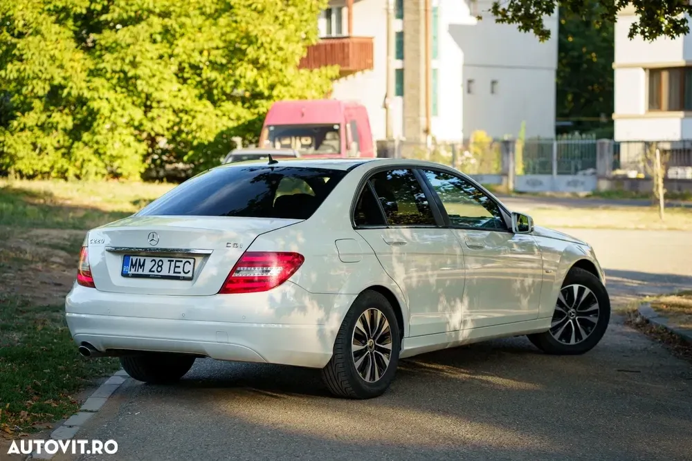 Mercedes-Benz C W204 220 CDI — imagine 3