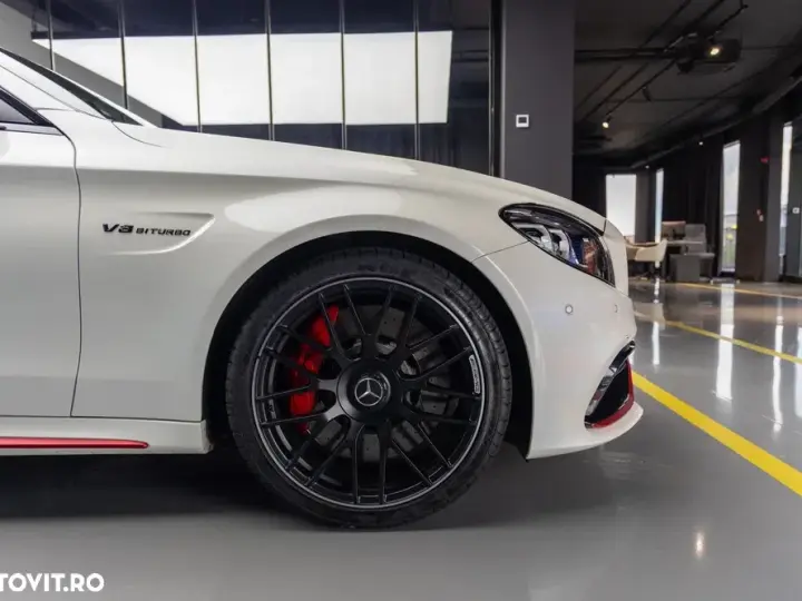 Mercedes-Benz C 63 AMG