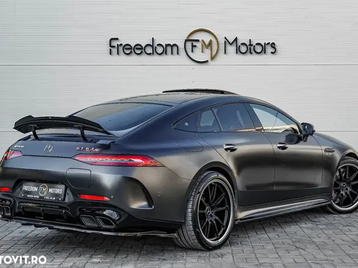 Mercedes-Benz AMG GT 4-door Coupe 63 S E Performance Speedshift MCT 9G Sonderedition green hell magno