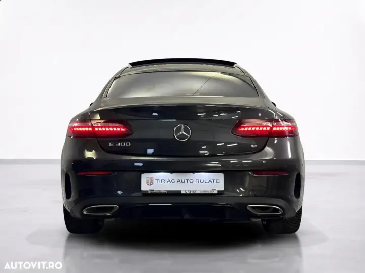 Mercedes-Benz E 300 9G-TRONIC AMG Line