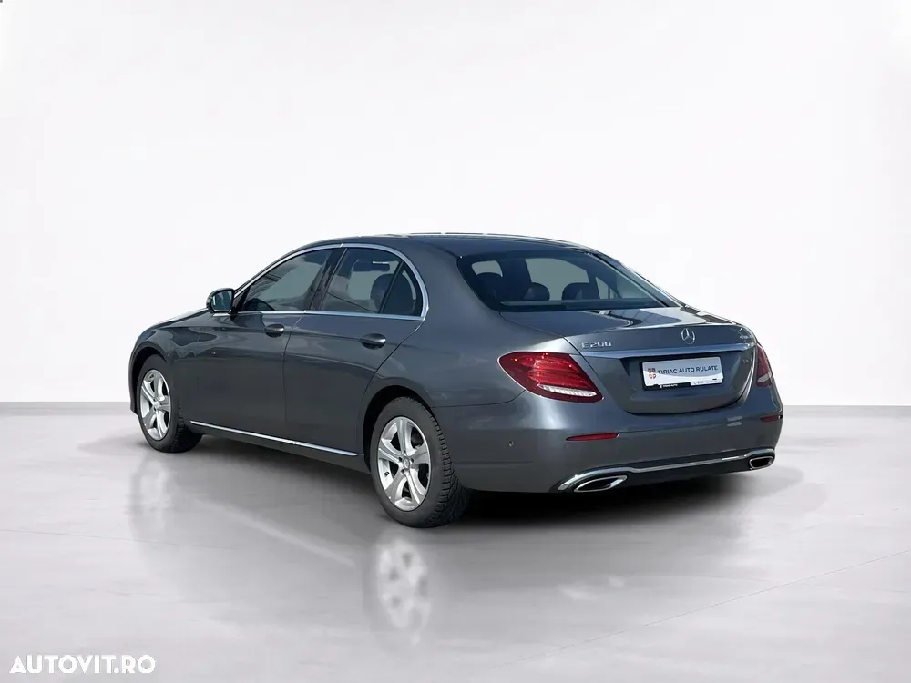Mercedes-Benz E W213 200 4MATIC Aut. — imagine 4