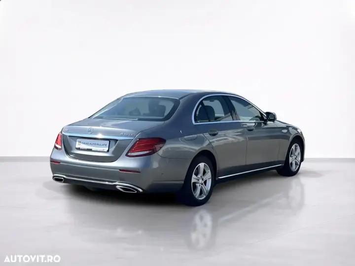 Mercedes-Benz E W213 200 4MATIC Aut.