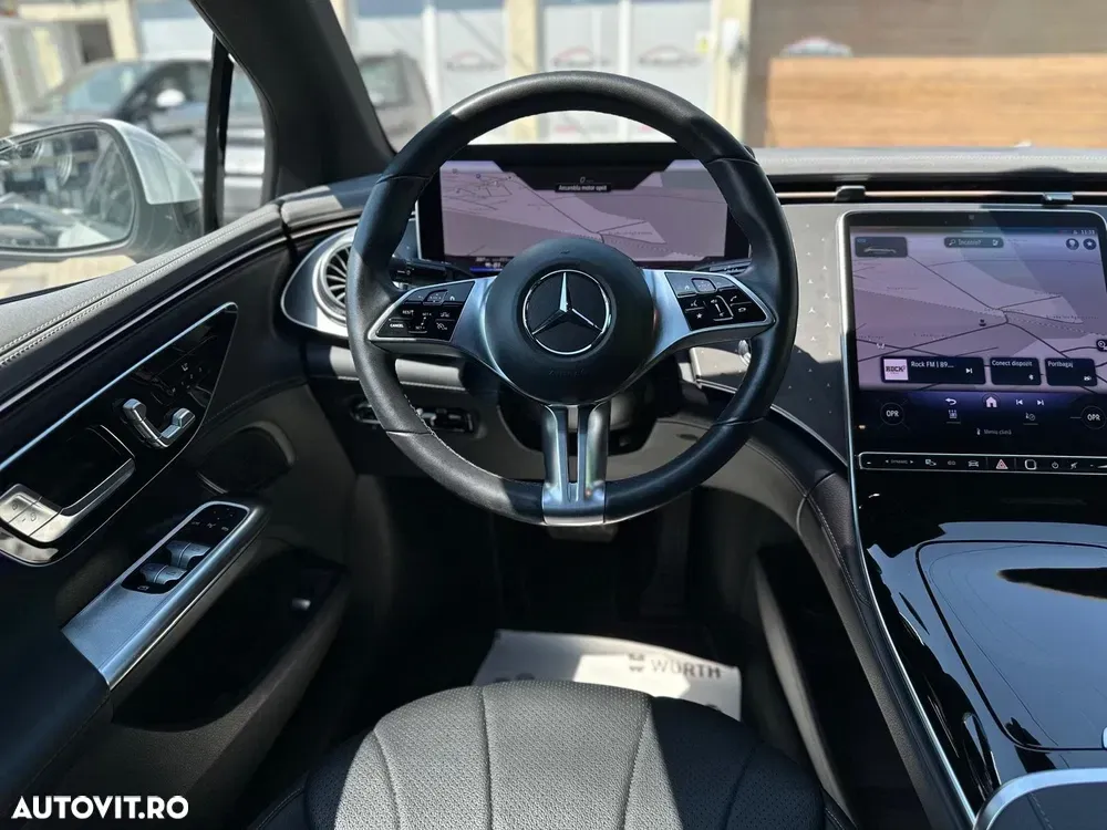 Mercedes-Benz EQE 300 Edition Electric Art — imagine 5