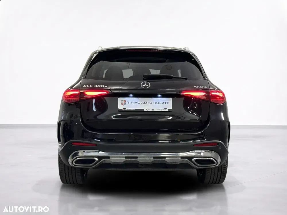 Mercedes-Benz GLC 300 e 4Matic 9G-TRONIC Edition AMG Line — imagine 4