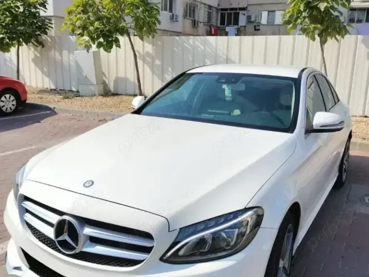 Mercedes-Benz C 220 d 4Matic 9G-TRONIC AMG Line