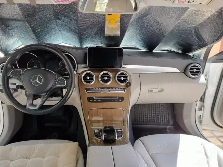 Mercedes-Benz C 220 d 4Matic 9G-TRONIC AMG Line