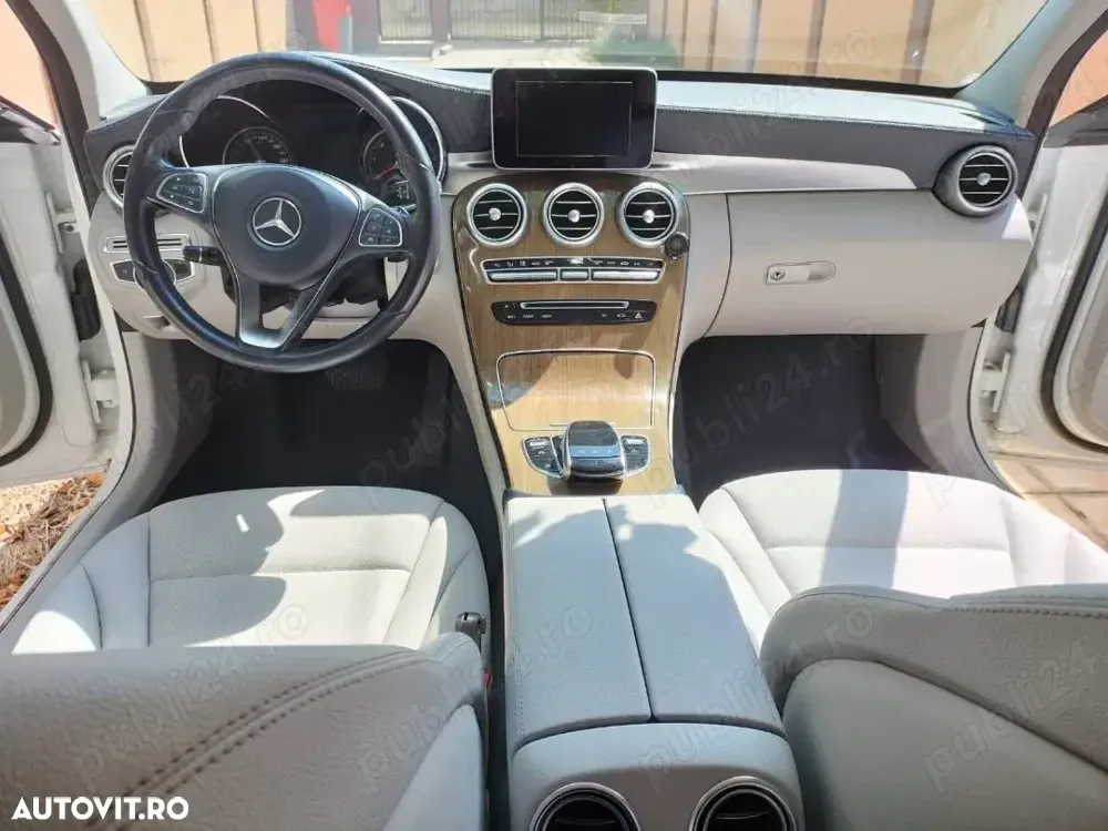 Mercedes-Benz C 220 d 4Matic 9G-TRONIC AMG Line — imagine 3