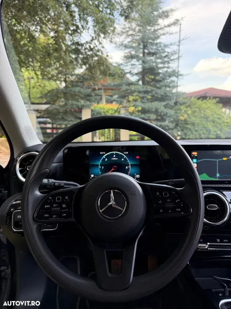 Mercedes-Benz A 180 W177/V177 d 8G-DCT — imagine 5