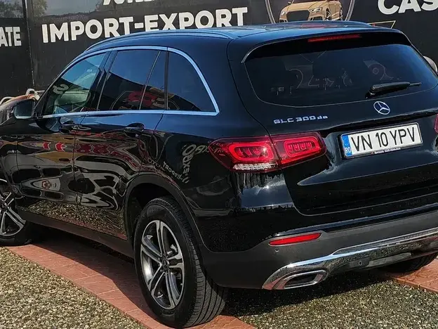 Mercedes-Benz GLC 300 de 4Matic 9G-TRONIC Exclusive