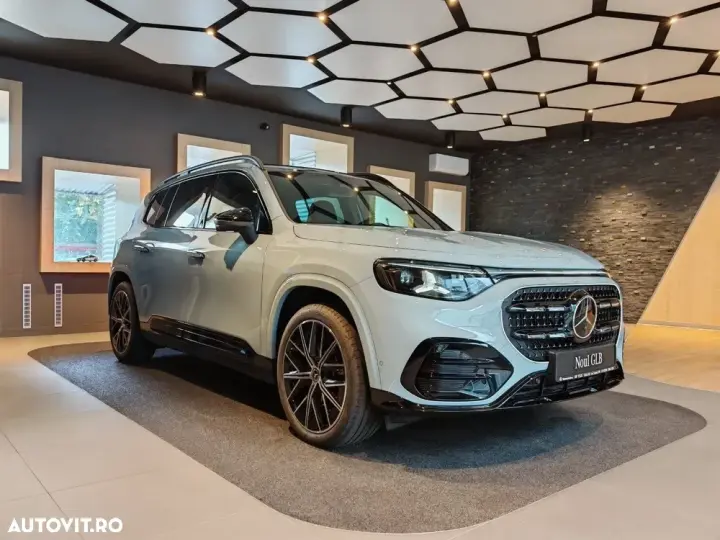 Mercedes-Benz GLB 220 MHEV