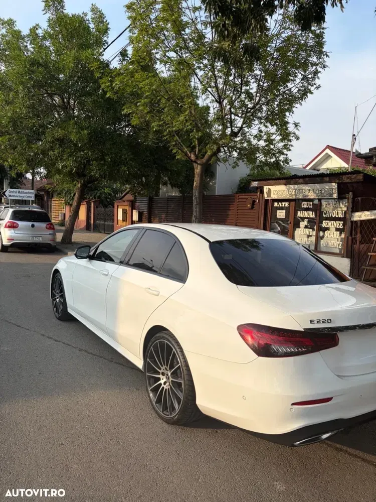 Mercedes-Benz E W213 220 d 4MATIC Aut. — imagine 4