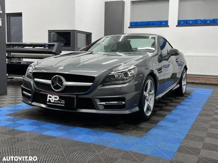 Mercedes-Benz SLK R172
