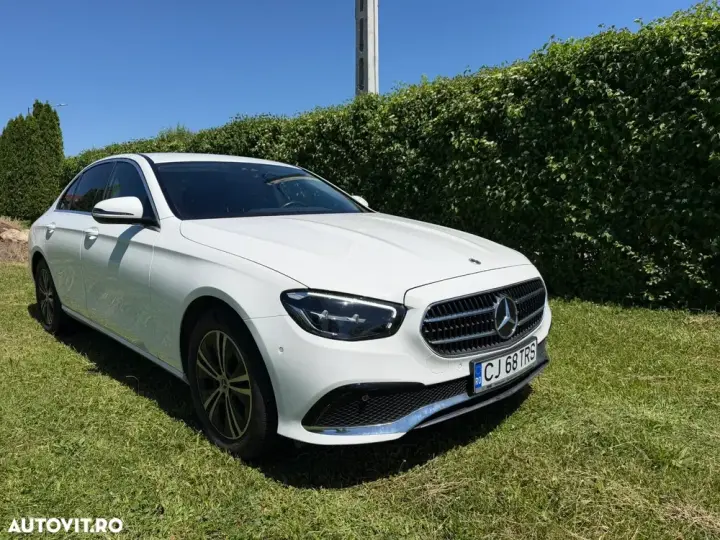 Mercedes-Benz E W213 200 4MATIC 9G-TRONIC Avantgarde