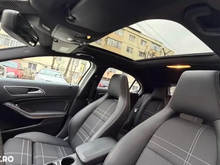 Mercedes-Benz A 200 W176