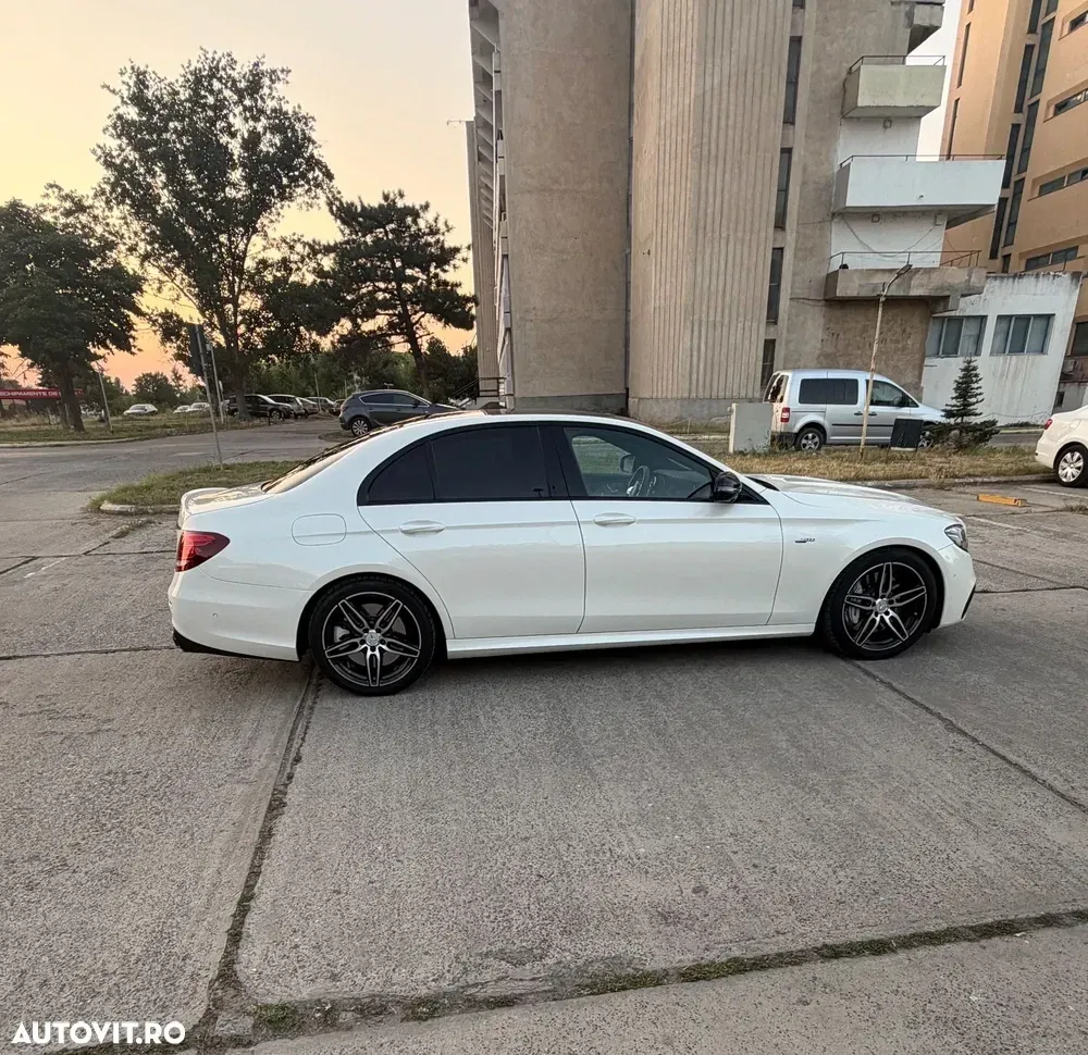 Mercedes-Benz E 53 AMG 4Matic AMG Speedshift 9G-TCT — imagine 2