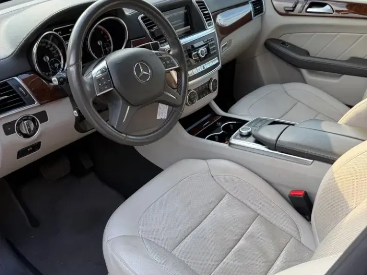 Mercedes-Benz GL X166