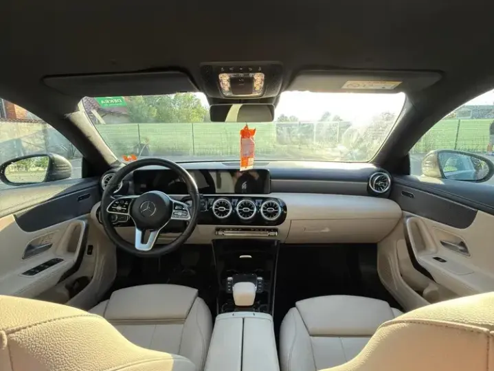 Mercedes-Benz CLA 250 C118