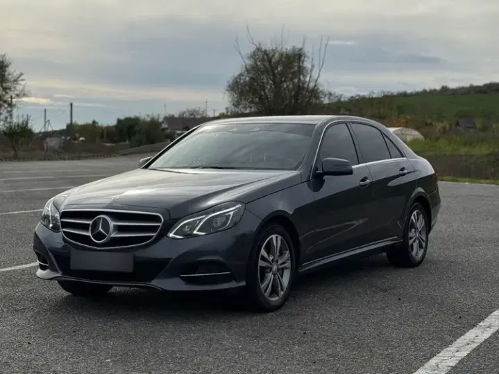 Mercedes-Benz E W212 400 4MATIC 7G-TRONIC
