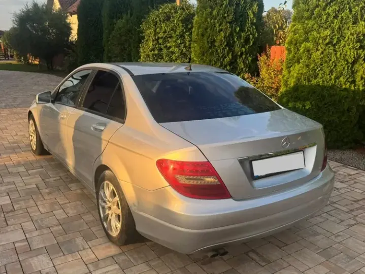 Mercedes-Benz C W204