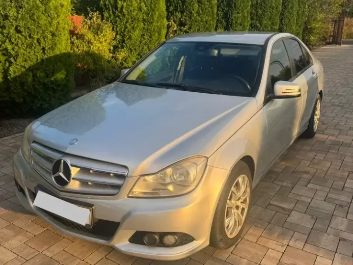 Mercedes-Benz C W204