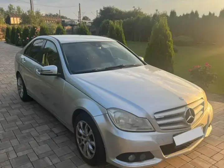 Mercedes-Benz C W204