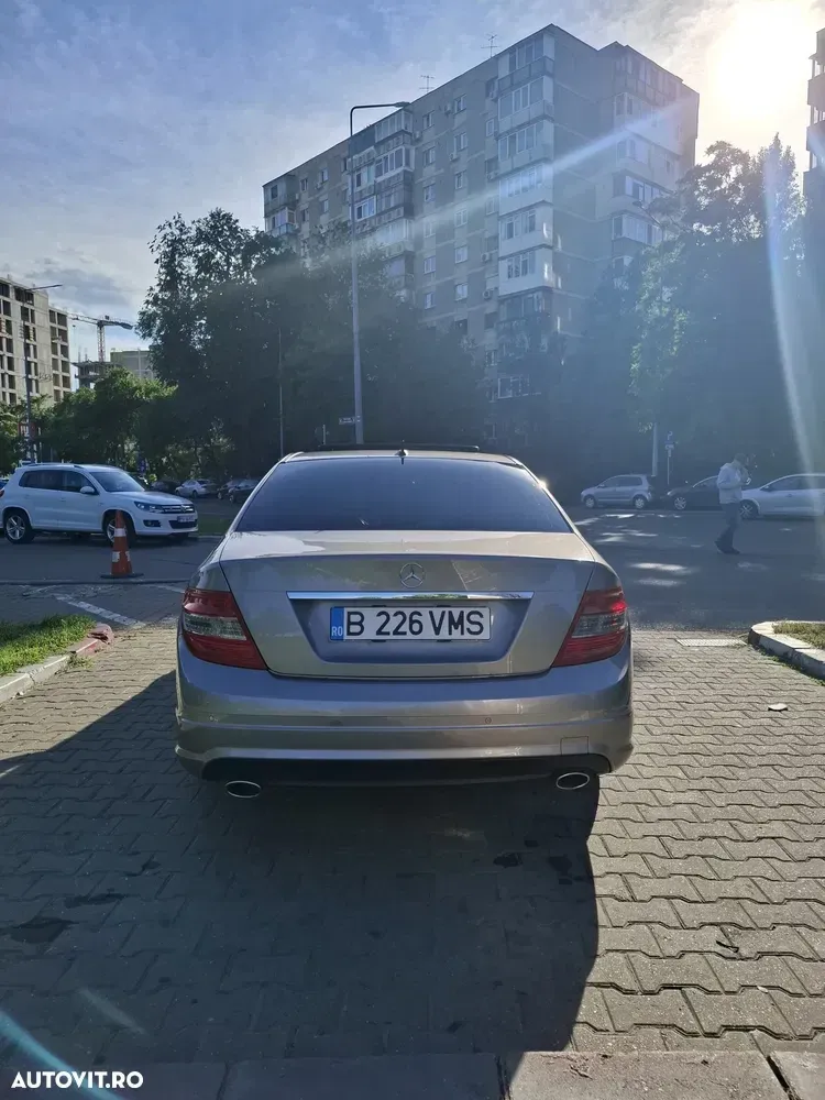 Mercedes-Benz C W204 — imagine 6
