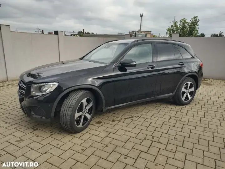 Mercedes-Benz GLC X253