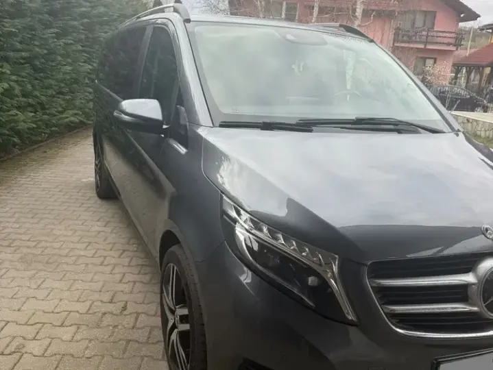 Mercedes-Benz V 250 d extralang 4Matic 7G-TRONIC Avantgarde