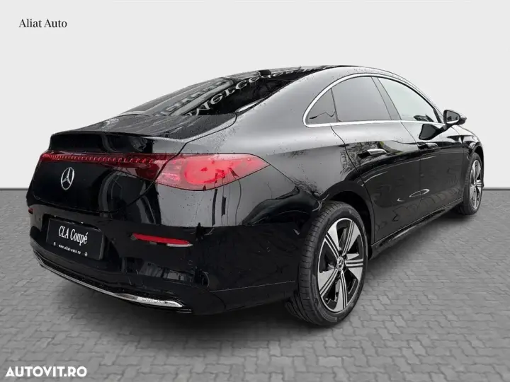 Mercedes-Benz CLA 180