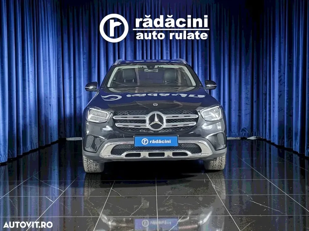 Mercedes-Benz GLC 200 d 4MATIC — imagine 4