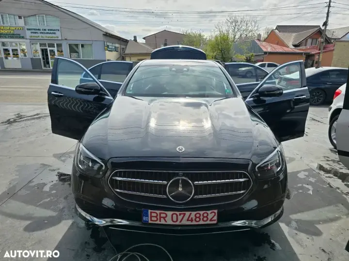 Mercedes-Benz E