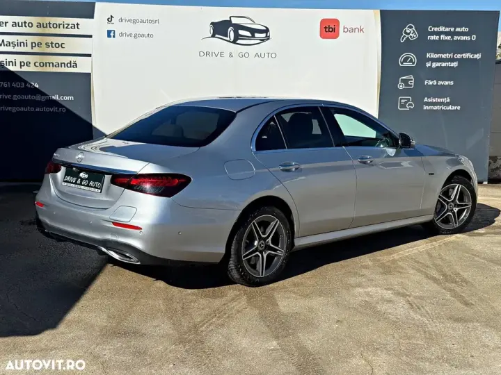 Mercedes-Benz E W213 300 de 9G-TRONIC AMG Line