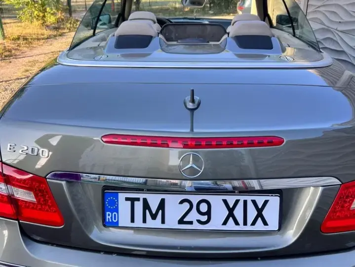 Mercedes-Benz E W212