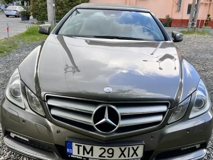 Mercedes-Benz E W212