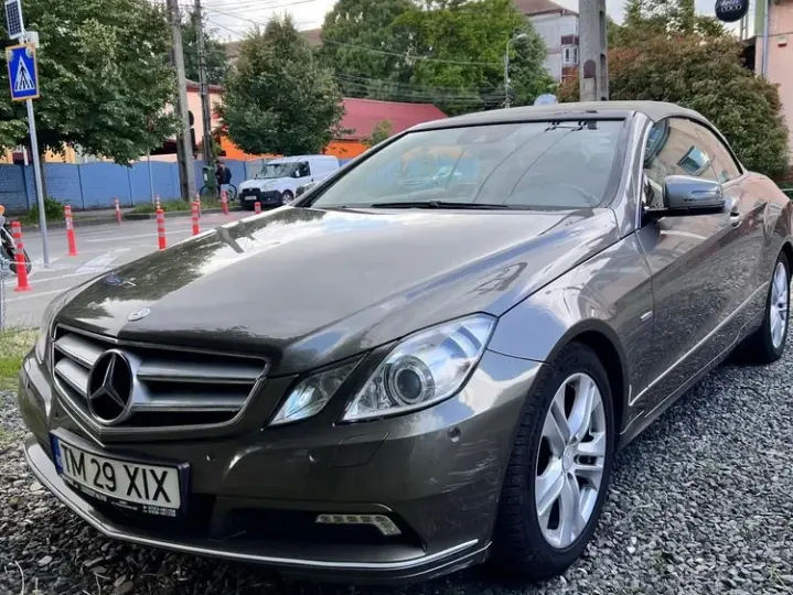 Mercedes-Benz E W212