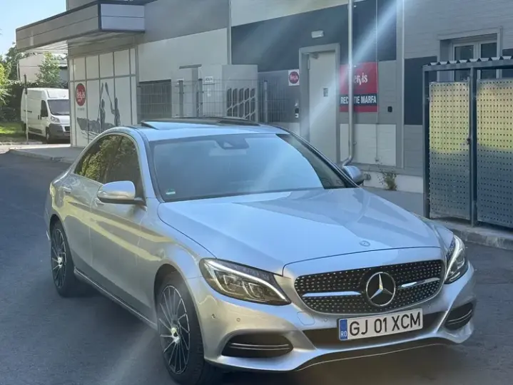 Mercedes-Benz C W205 220 CDI BlueEFFICIENCY