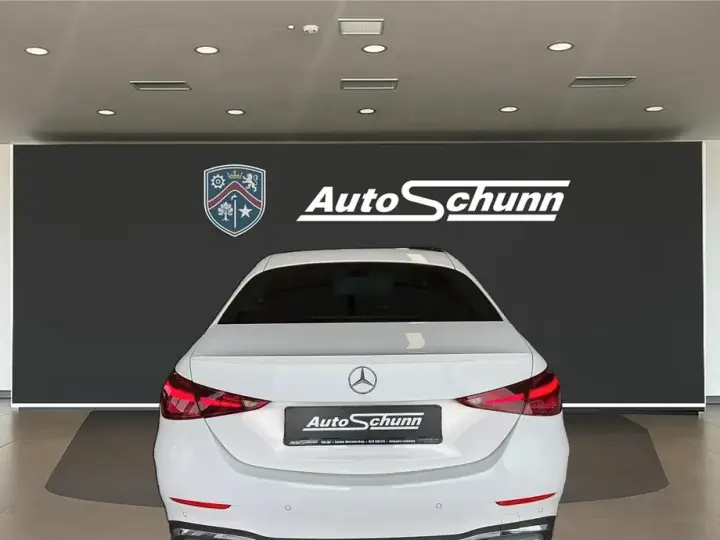 Mercedes-Benz C W206 180 9G-TRONIC AMG Line